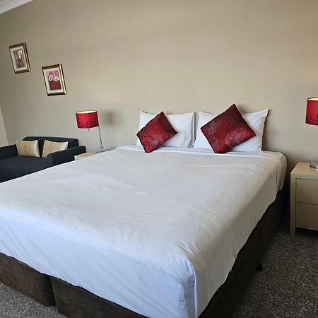 Country Lodge Motor Inn Bathurst Dış mekan fotoğraf