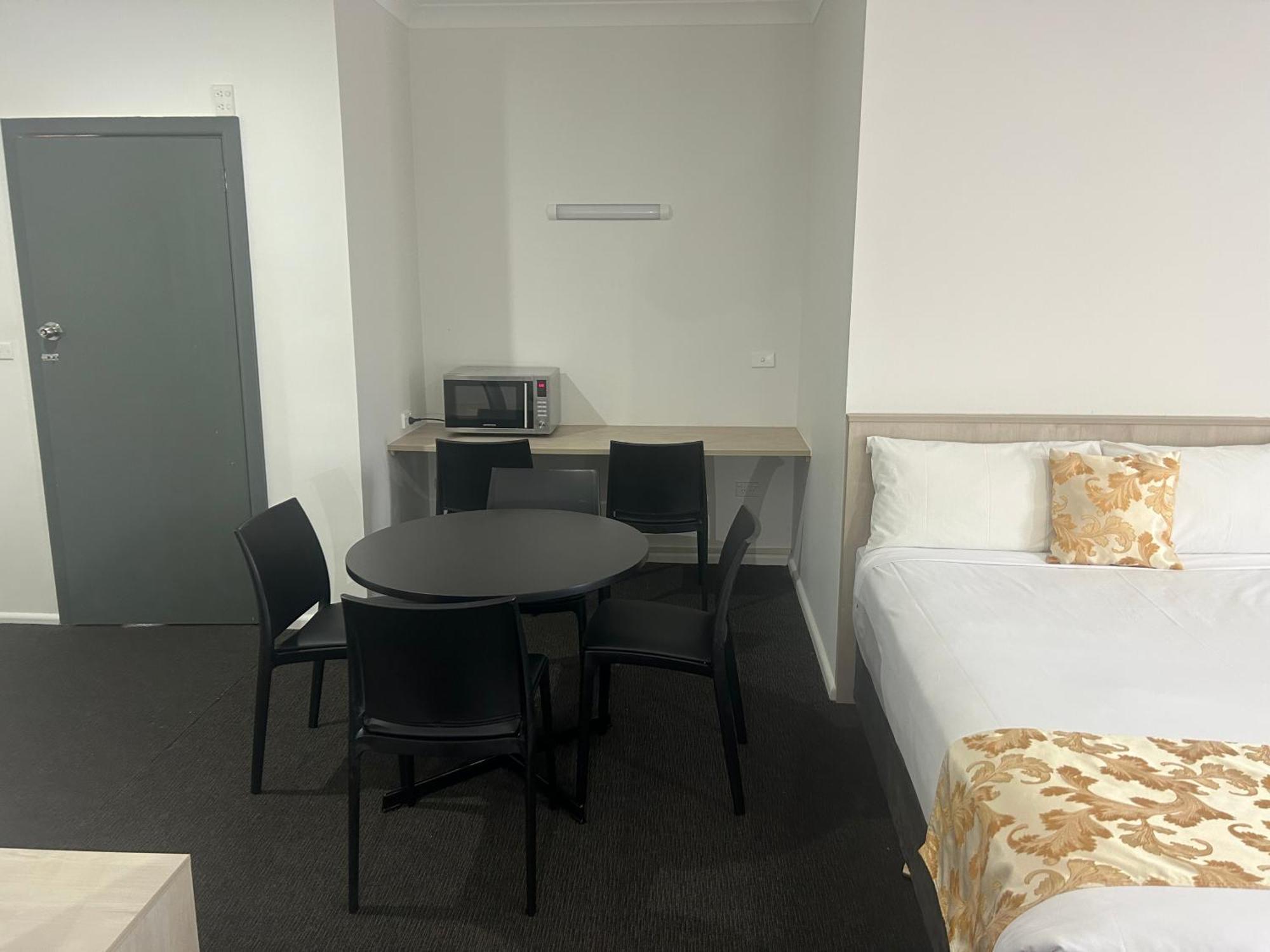 Country Lodge Motor Inn Bathurst Dış mekan fotoğraf