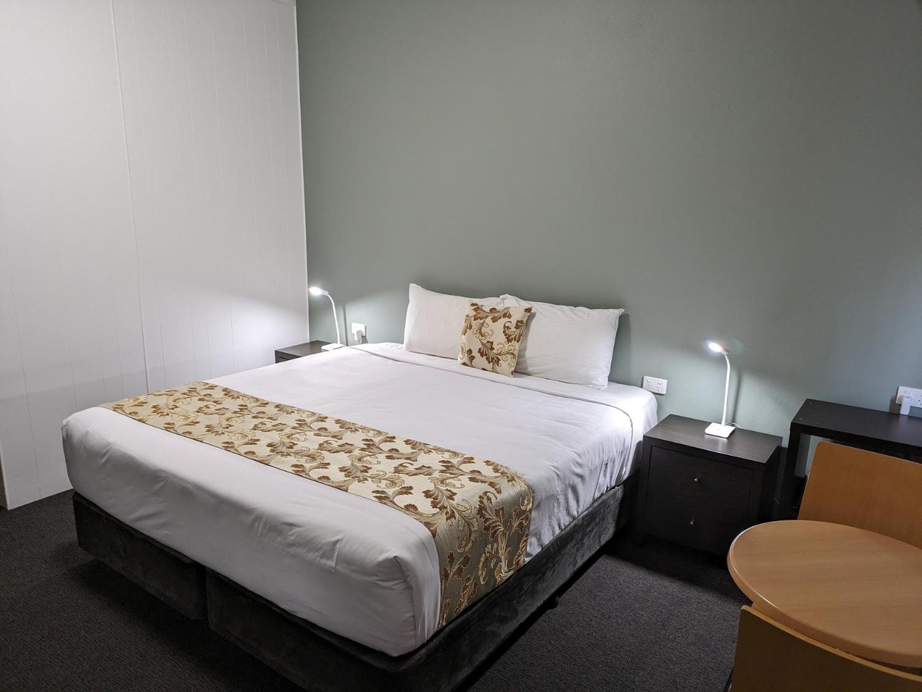 Country Lodge Motor Inn Bathurst Dış mekan fotoğraf