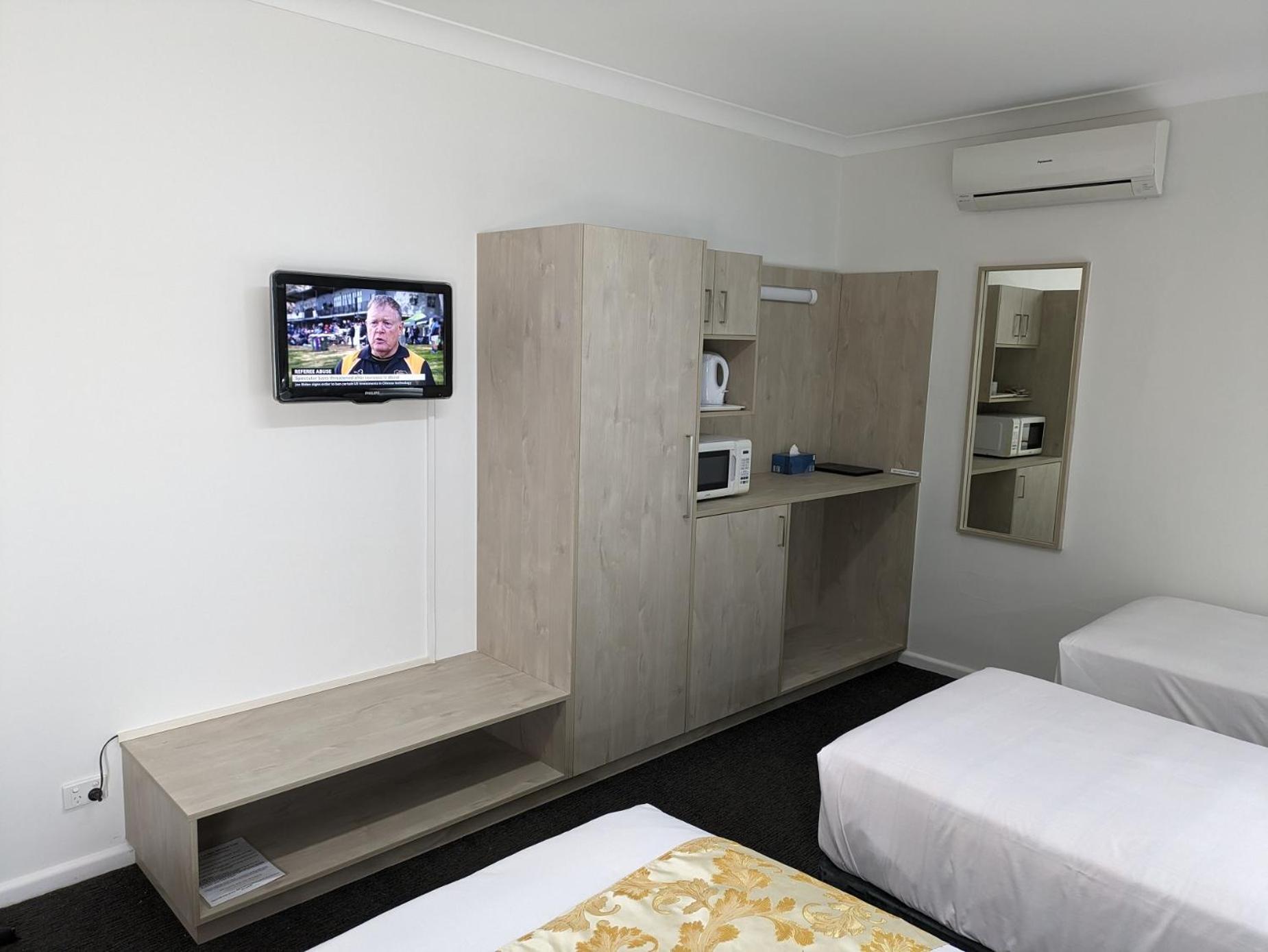 Country Lodge Motor Inn Bathurst Dış mekan fotoğraf